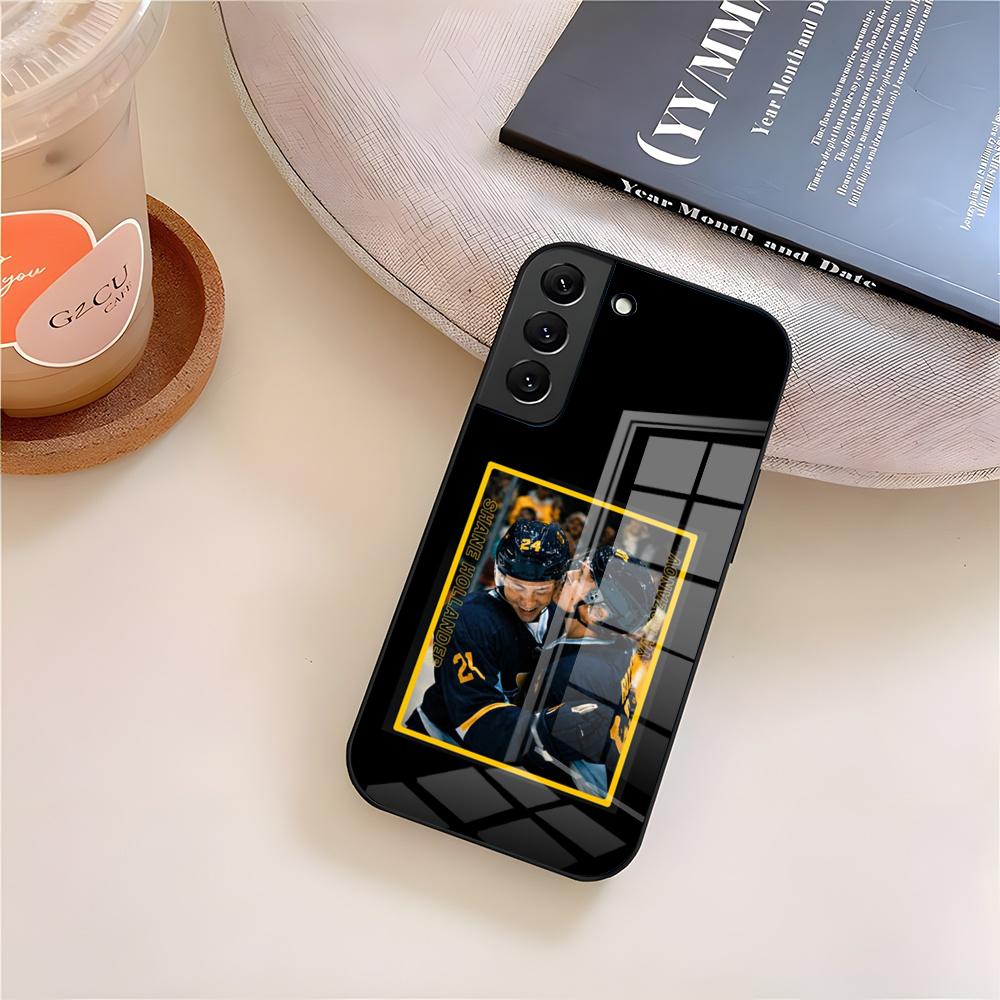 H-Heated R-Rivalry Phone Case  - огляд і ціна Phone Cases H&M